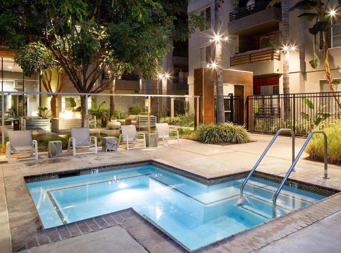 2Bd 2Ba Santa Monica Apartment With Relaxing Pool View Los Angeles Esterno foto